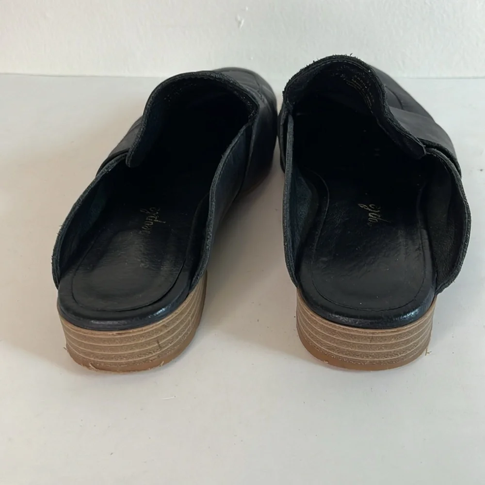 Free People Sz 37 (6.5-7) At Ease Black Leather Mules Loafers Spain 500025403 - Picture 4 of 8